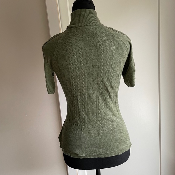 Soft fine knit short sleeve Retro Sweater - Picture 13 of 15